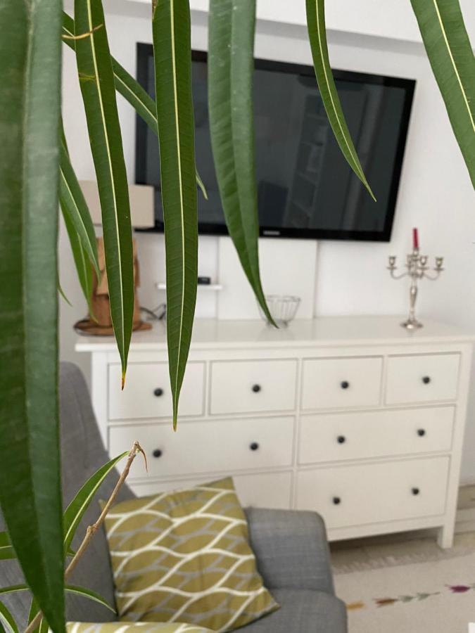 Home Sweet Apartment Buk Luaran gambar