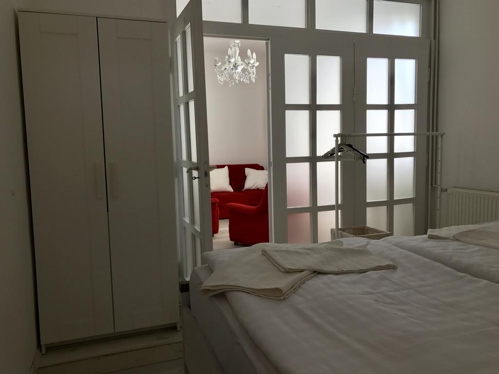 Home Sweet Apartment Buk Luaran gambar