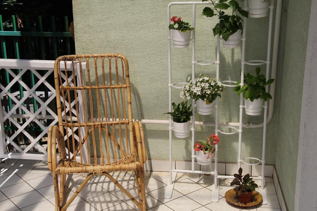 Home Sweet Apartment Buk Luaran gambar