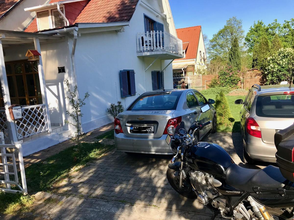 Home Sweet Apartment Buk Luaran gambar